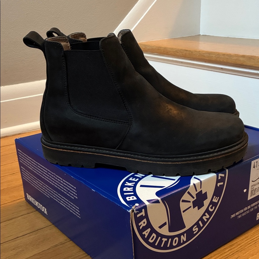Birkenstock Black Leather Women’s Chelsea Boots size 10/41